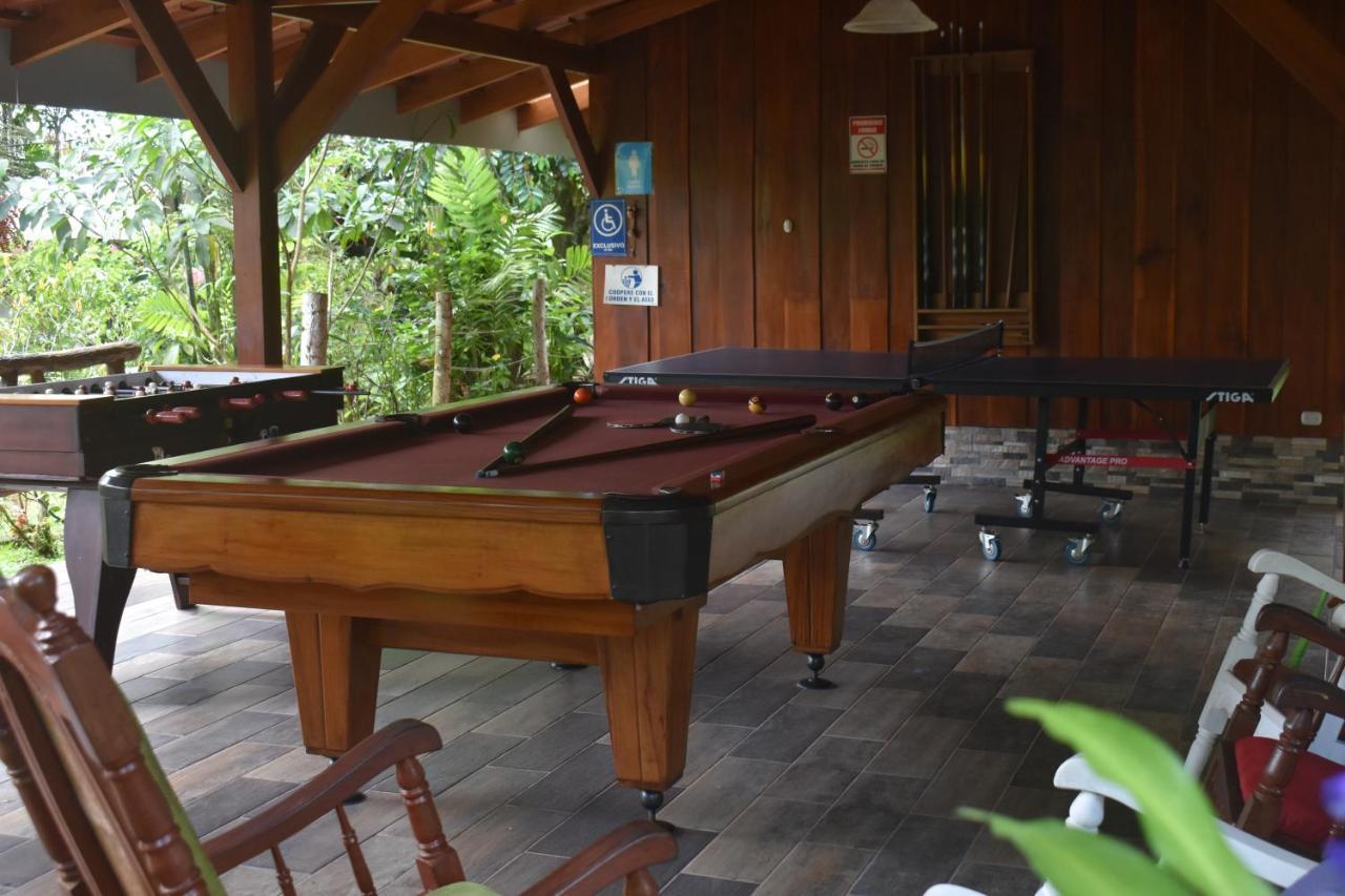 Hotel Roca Negra Del Arenal La Fortuna Luaran gambar