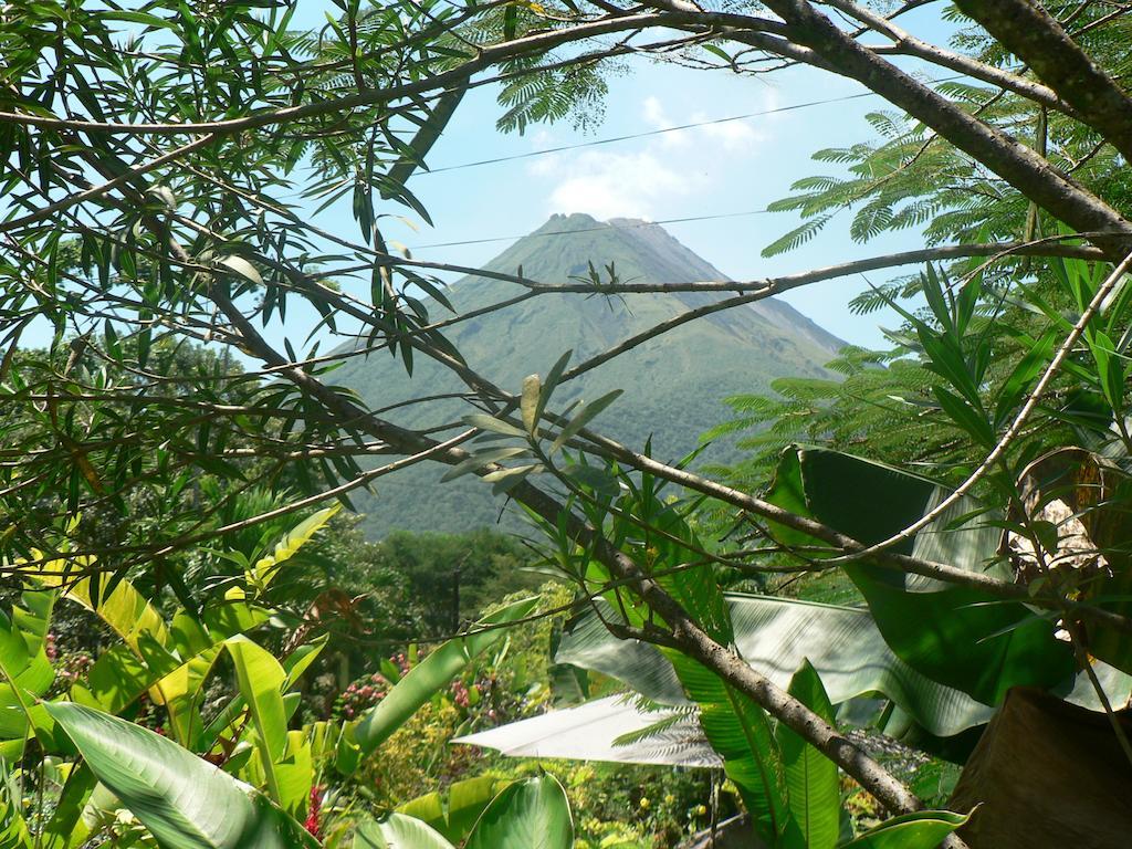 Hotel Roca Negra Del Arenal La Fortuna Luaran gambar