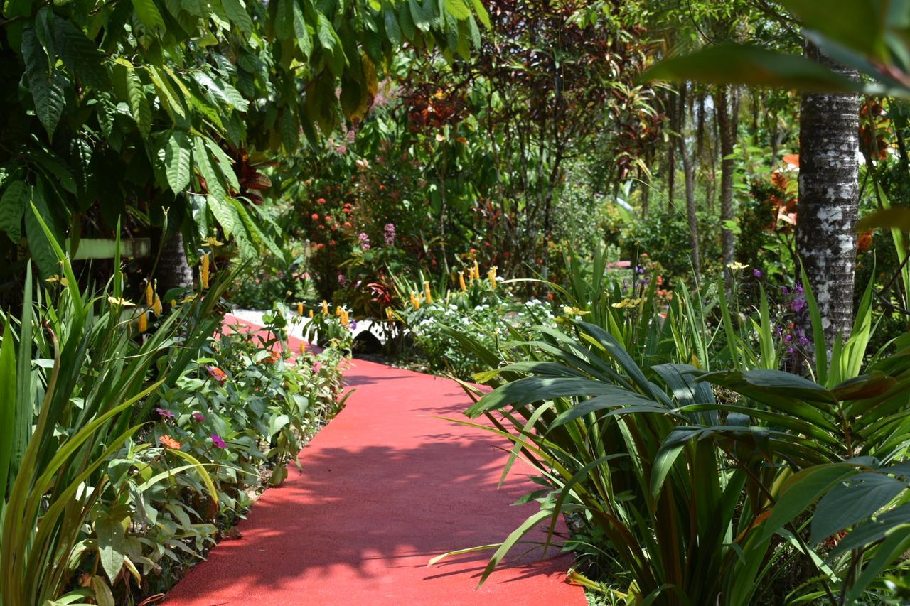 Hotel Roca Negra Del Arenal La Fortuna Luaran gambar