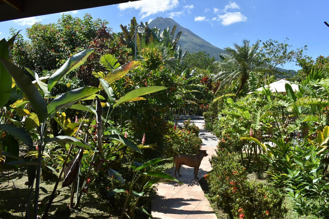 Hotel Roca Negra Del Arenal La Fortuna Luaran gambar